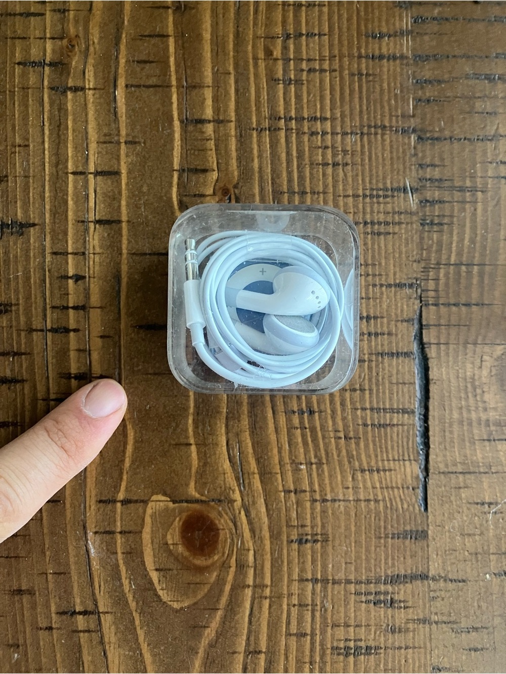 Brand New iPod Shuffle 4th Generation